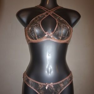 Agent Provocateur Cate bra size 32C & brief NWT